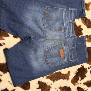 Wrangler Relaxed Fit Blue Jeans